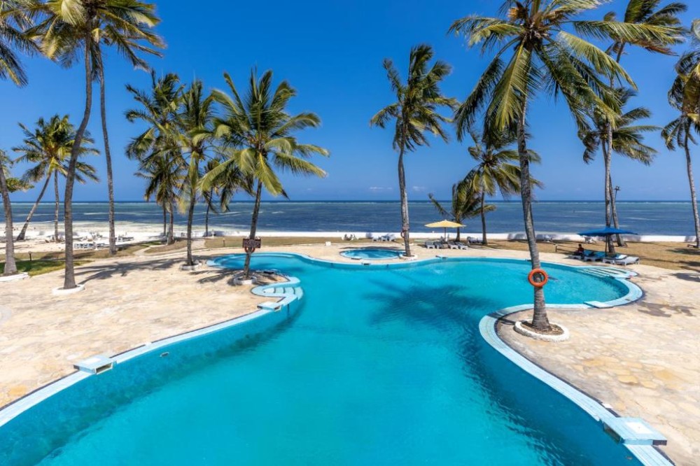 My Travelution - Travel Club - Sun N Sand Beach Resort